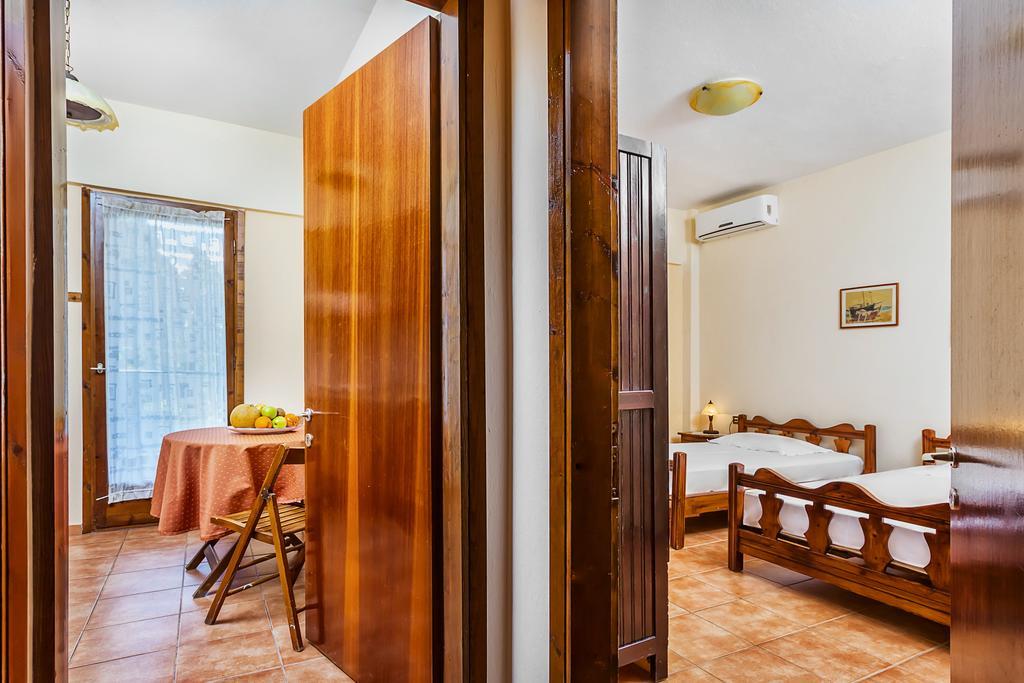 Xenios Loutra Village Karnagio Екстер'єр фото
