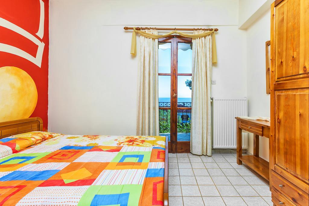 Xenios Loutra Village Karnagio Екстер'єр фото